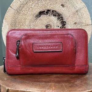 LONGCHAMP LEATHER ZIP AROUND WALLET
